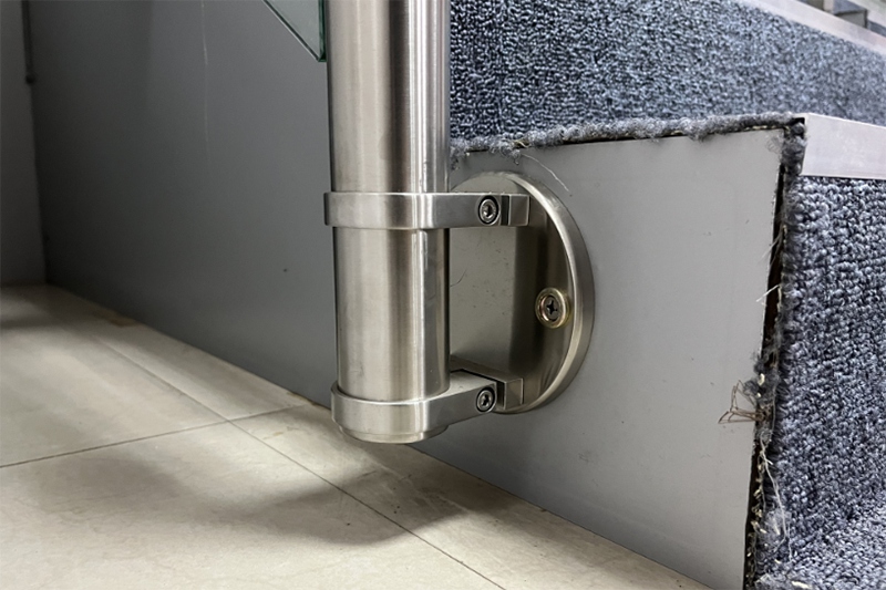 Modern Stainless Steel Railing Post