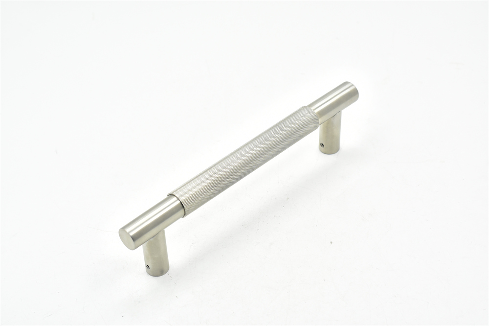 Kitchen Cabinet Handle with Customized Hole Center